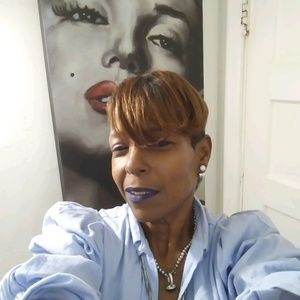 Meet your Posher, Paula